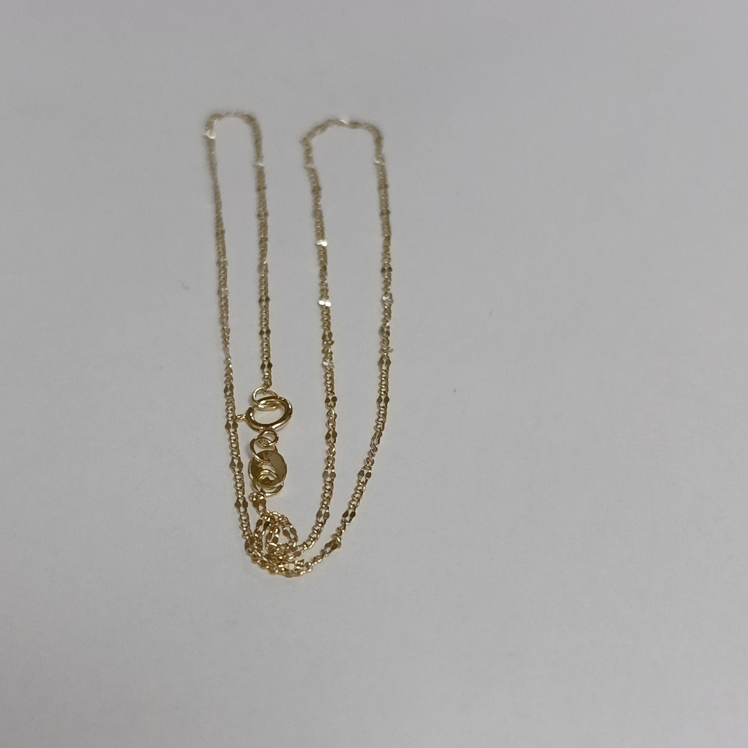CADENAS TEJIDO FIGARO ORO 10K 40 A 45 CM 1 GR (NUEVO)
