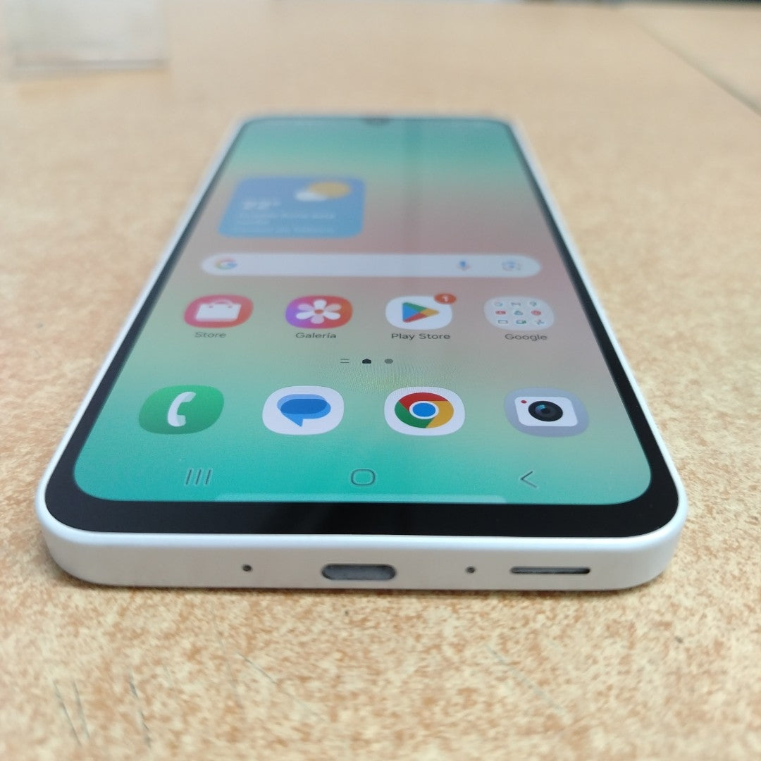 CELULAR SAMSUNG GALAXY A26 5G SM-A266M (2025) 128 GB 6 GB RAM (SEMINUEVO)