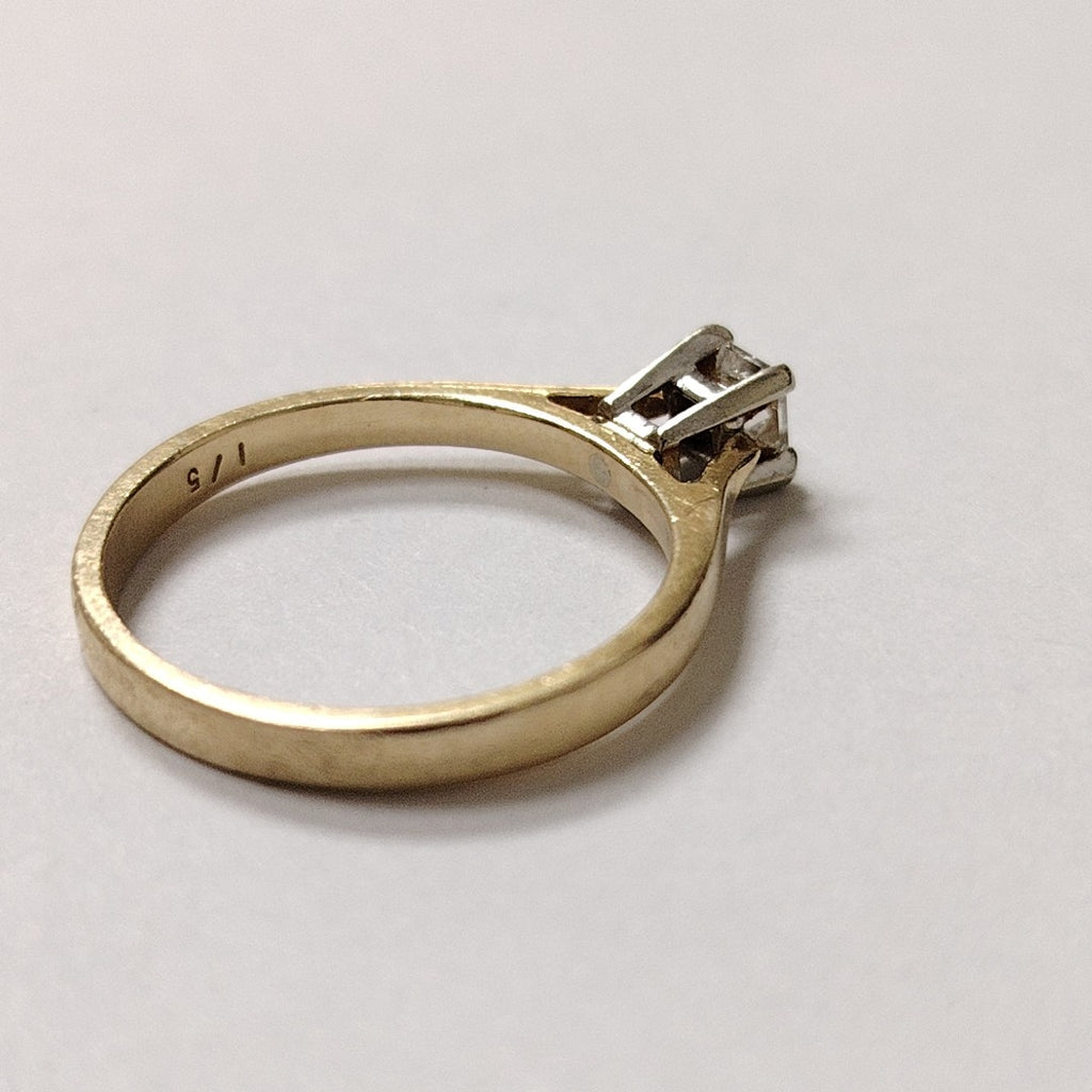ANILLO ORO 14 K 2.6 GRMS (SEMINUEVO)