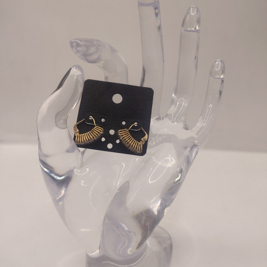 ARETES PAR ORO 10 K 3.2 GRMS (SEMINUEVO)