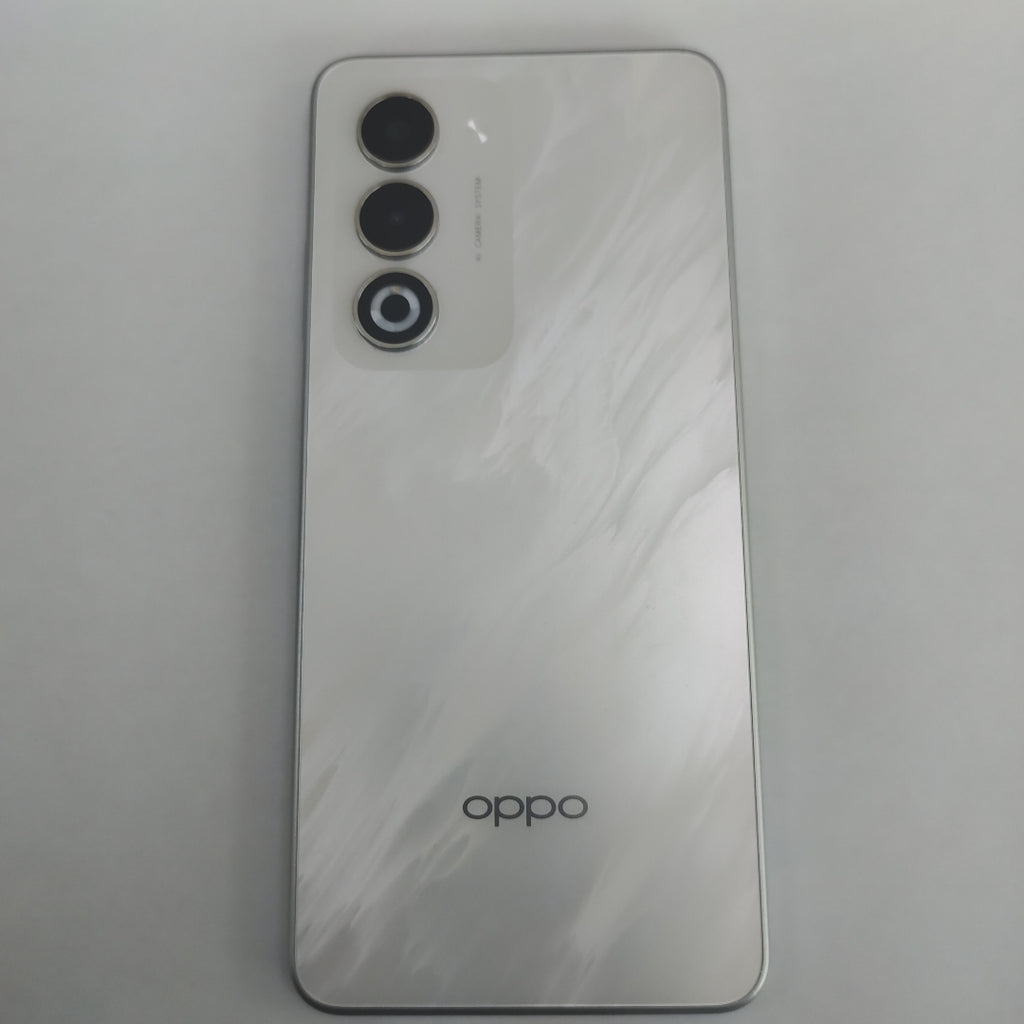 CELULAR OPPO A5 CPH2727 (2025) 256 GB 4 GB RAM (SEMINUEVO)