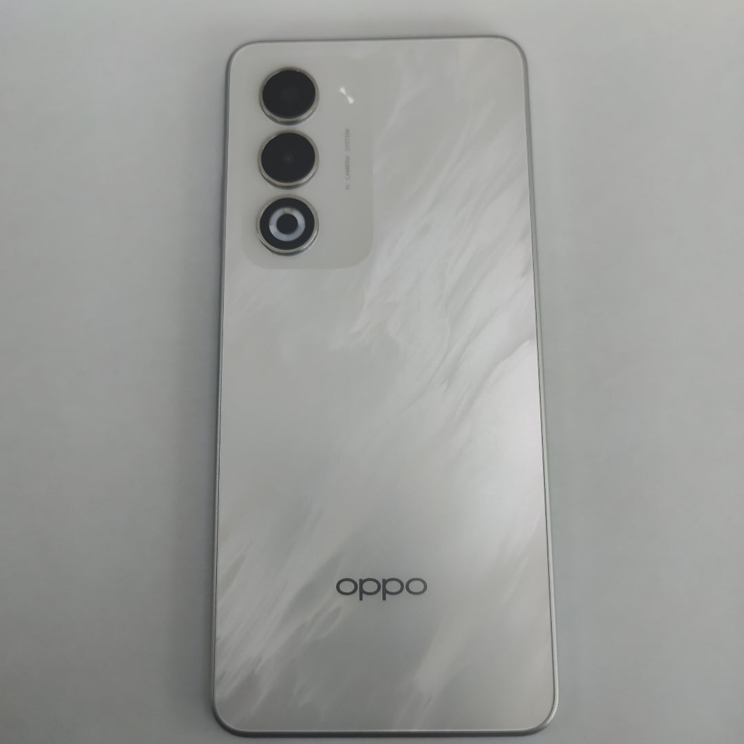 CELULAR OPPO A5 CPH2727 (2025) 256 GB 4 GB RAM (SEMINUEVO)