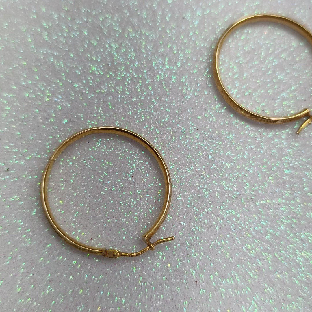 ARRACADAS PAR ORO 14 K 1.7 GRMS (SEMINUEVO)