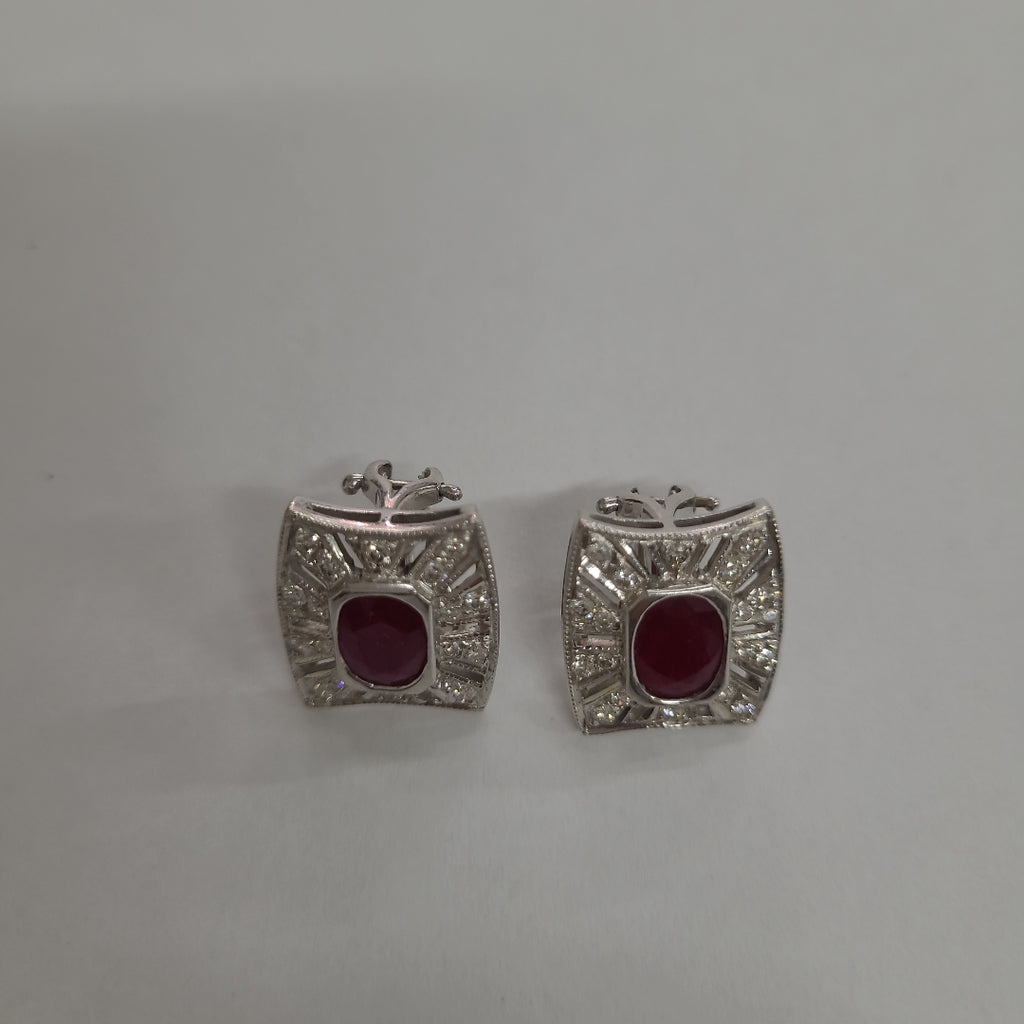 ARETES PAR ORO, ORO BLANCO 14 K 8 GRMS (SEMINUEVO)