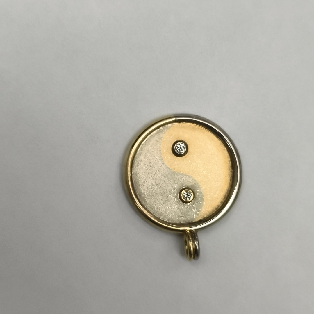 DIJE ORO 16K 9.5 GRMS (SEMINUEVO)