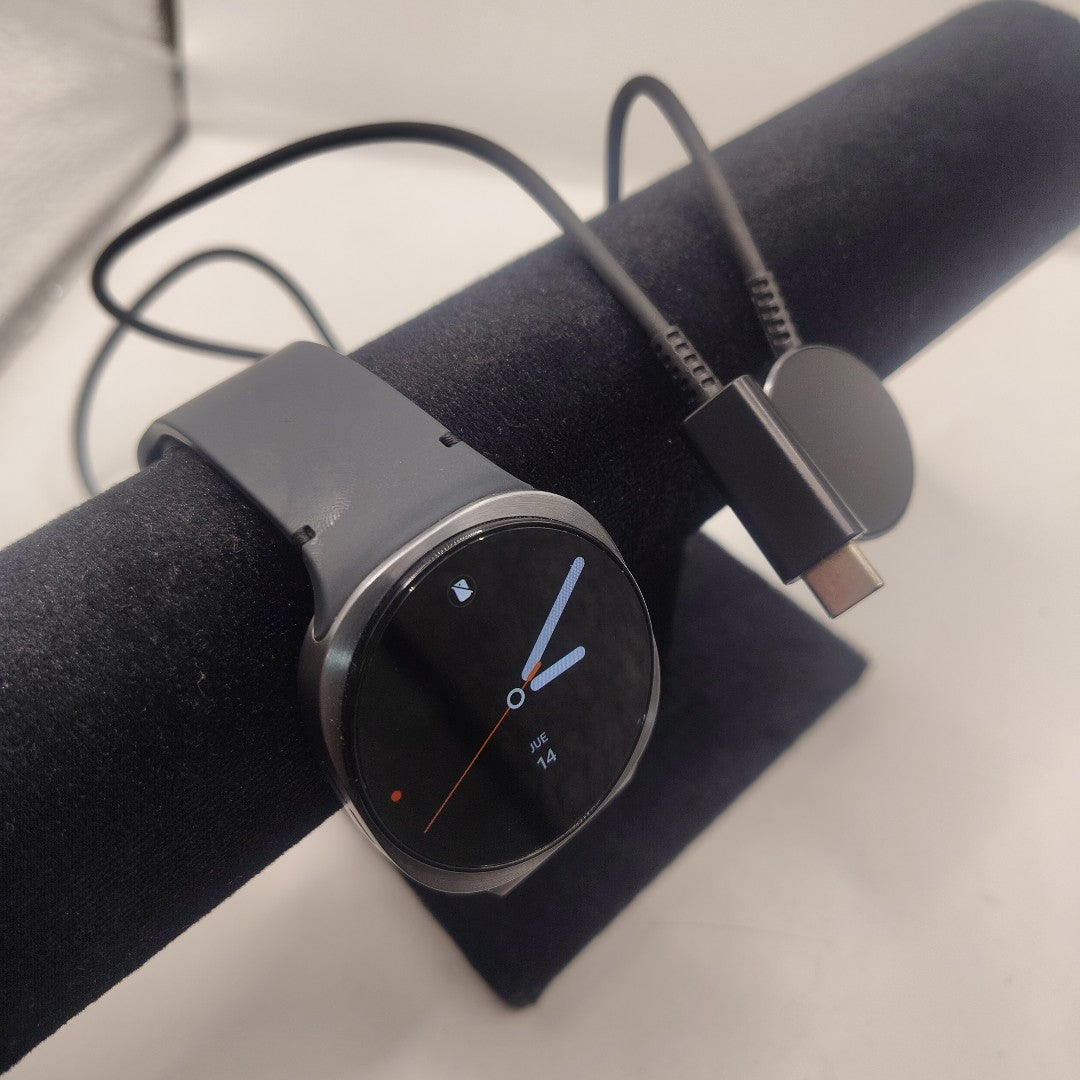 SMARTWATCH SAMSUNG GALAXY WATCH 8 SM-L330 44 MM GPS (SEMINUEVO)