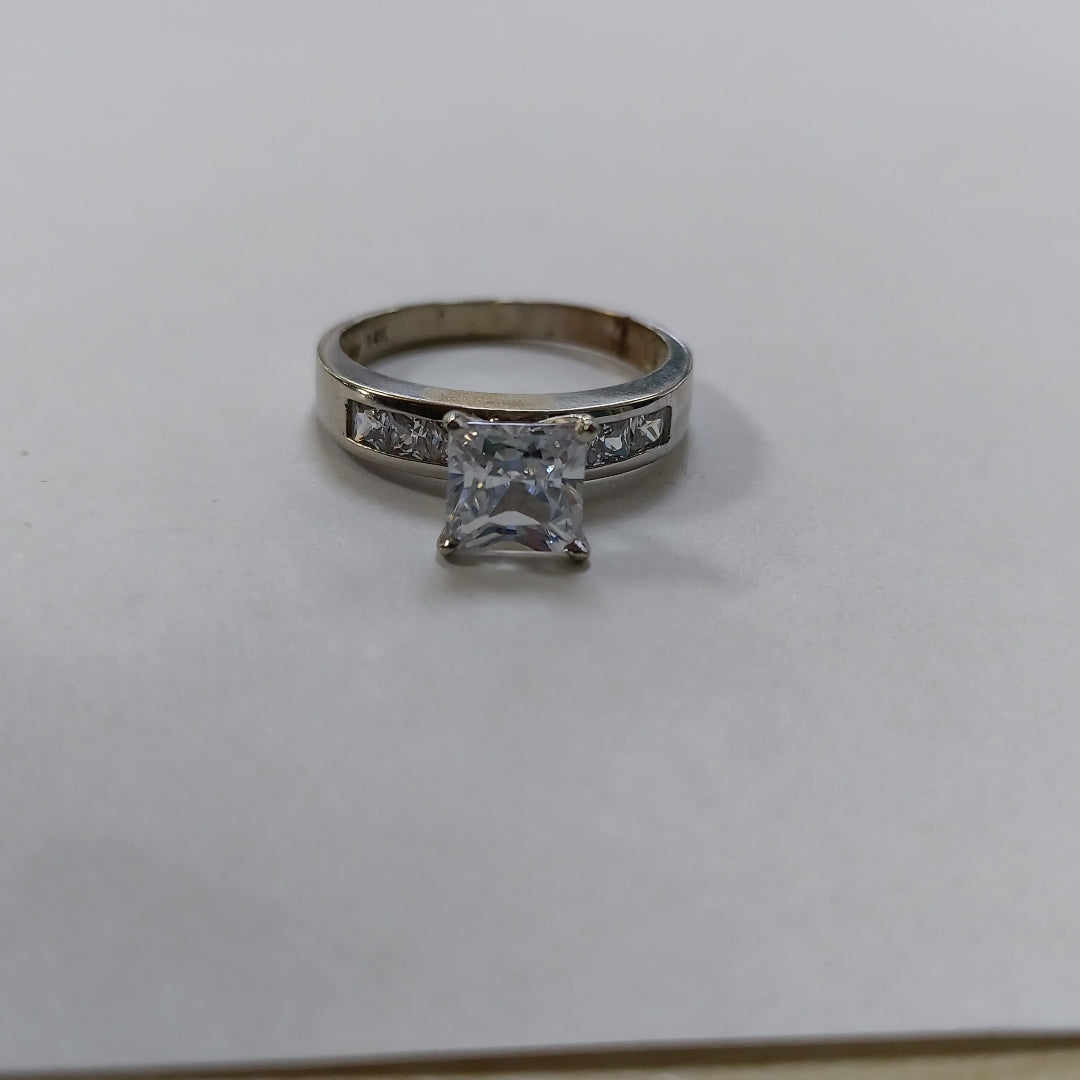 ANILLITO ORO 14 K 4 GRMS (SEMINUEVO)