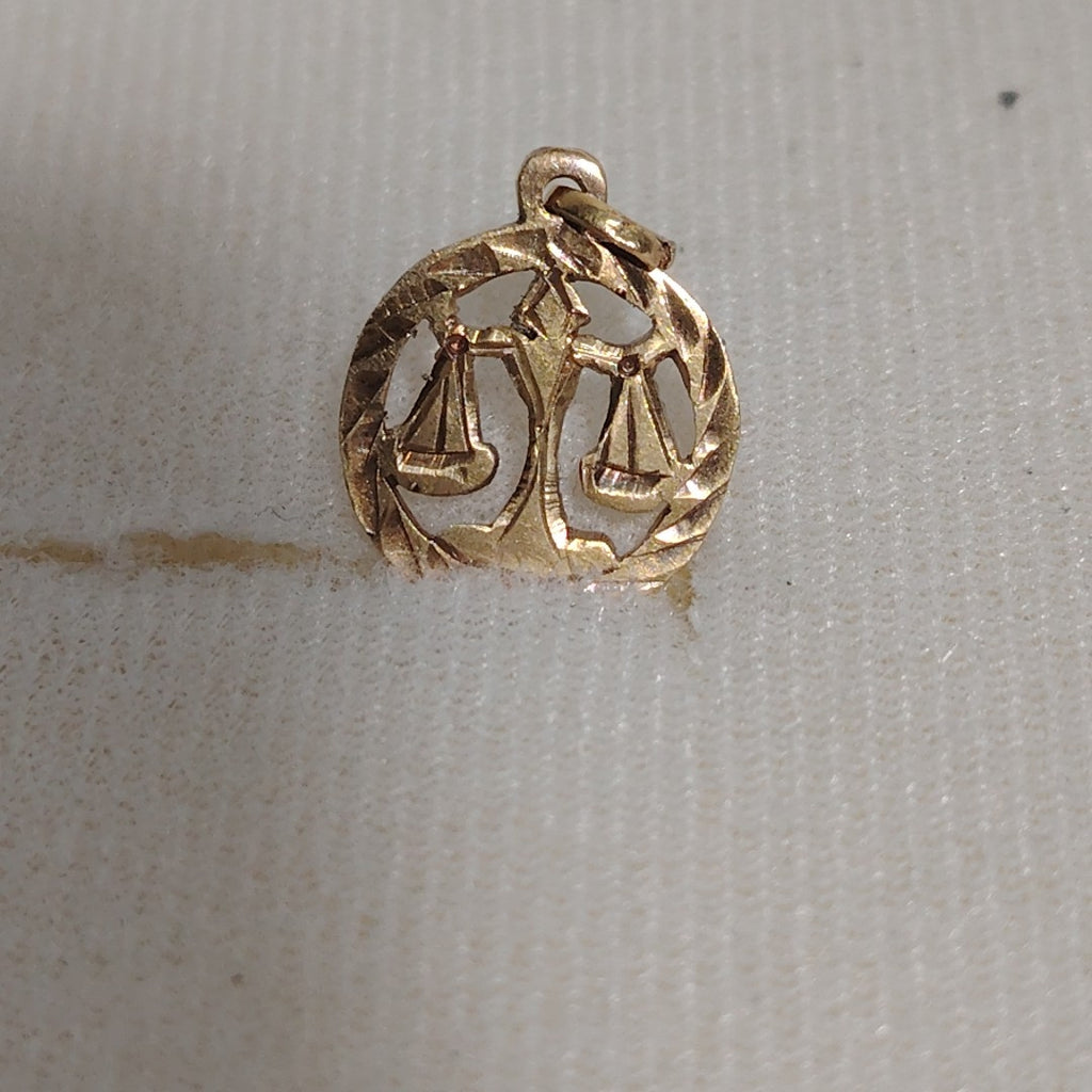 DIJE ORO 10 K 1,00 GRMS (SEMINUEVO)