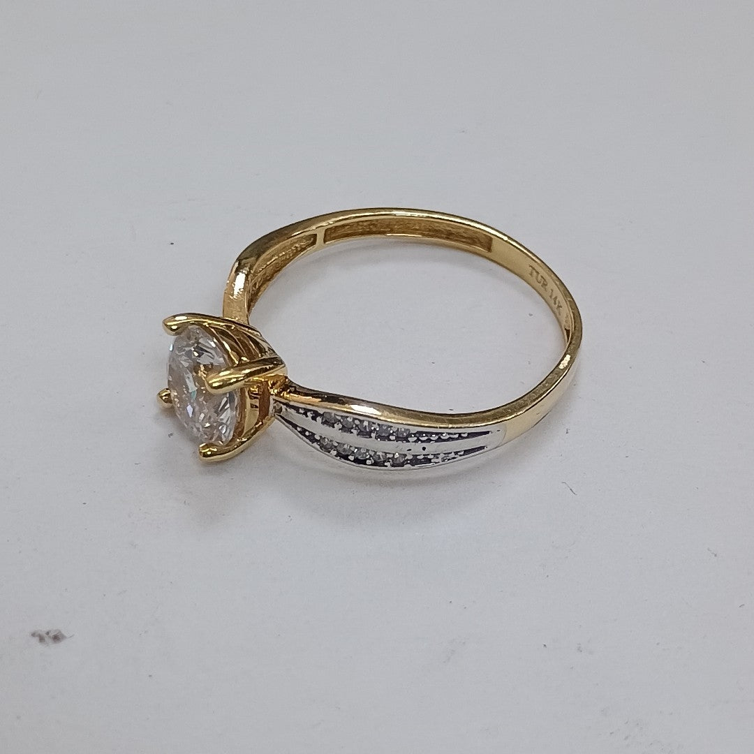 SOLITARIO ORO 14 K 1.7 GRMS (SEMINUEVO)