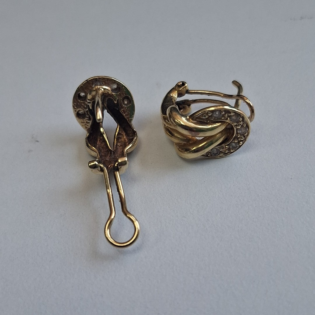 ARETES PAR ORO 14 K 5.6 GRMS (SEMINUEVO)