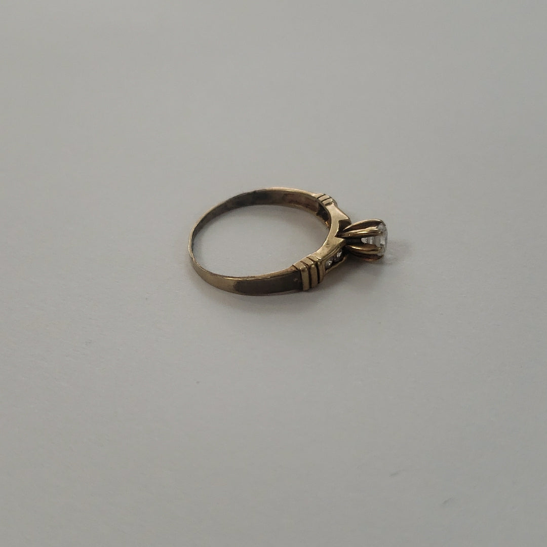 SOLITARIO ORO 14 K 1.4 GRMS (SEMINUEVO)