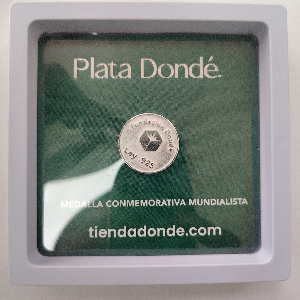 MEDALLA CONMEMORATIVA FRD FÚTBOL MOTIVO COLIBRI PLATA .925 8 GR (NUEVO)