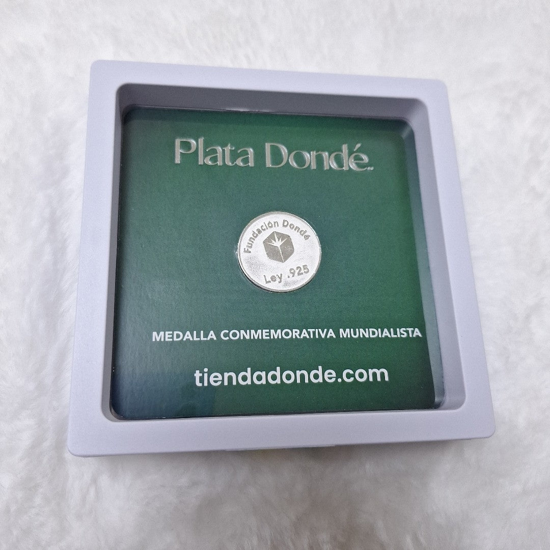 MEDALLA CONMEMORATIVA FRD FÚTBOL MOTIVO COLIBRI PLATA .925 8 GR (NUEVO)