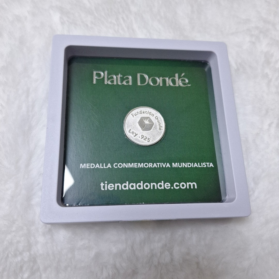 MEDALLA CONMEMORATIVA FRD FÚTBOL MOTIVO ÁGUILA PLATA .925 8.9 GR (NUEVO)