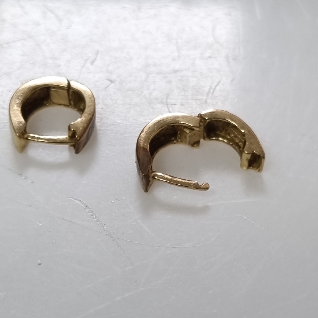 ARRACADAS PAR ORO 14 K 2.3 GRMS (SEMINUEVO)