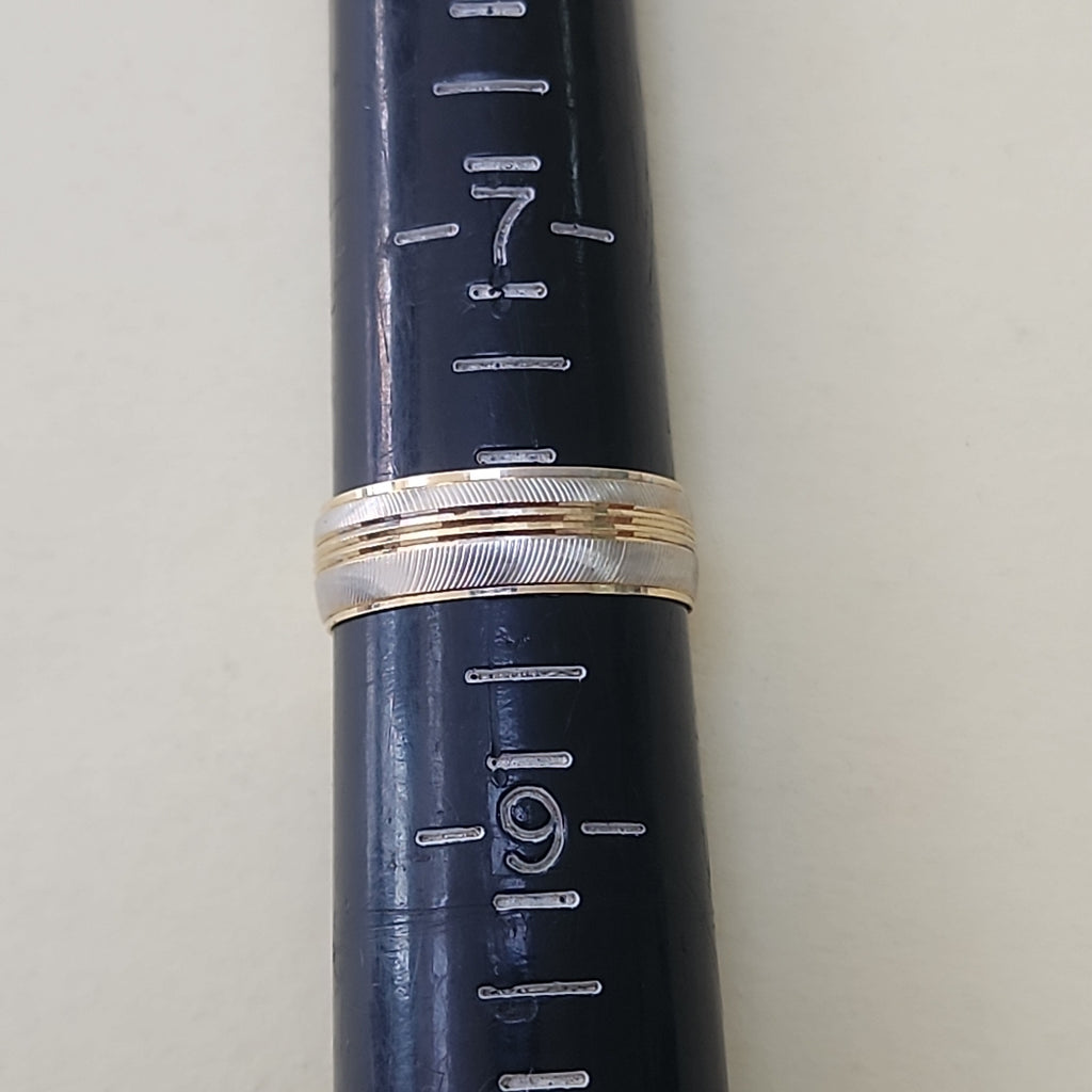 ARGOLLA ORO 10 K 3.2 GRMS (SEMINUEVO)