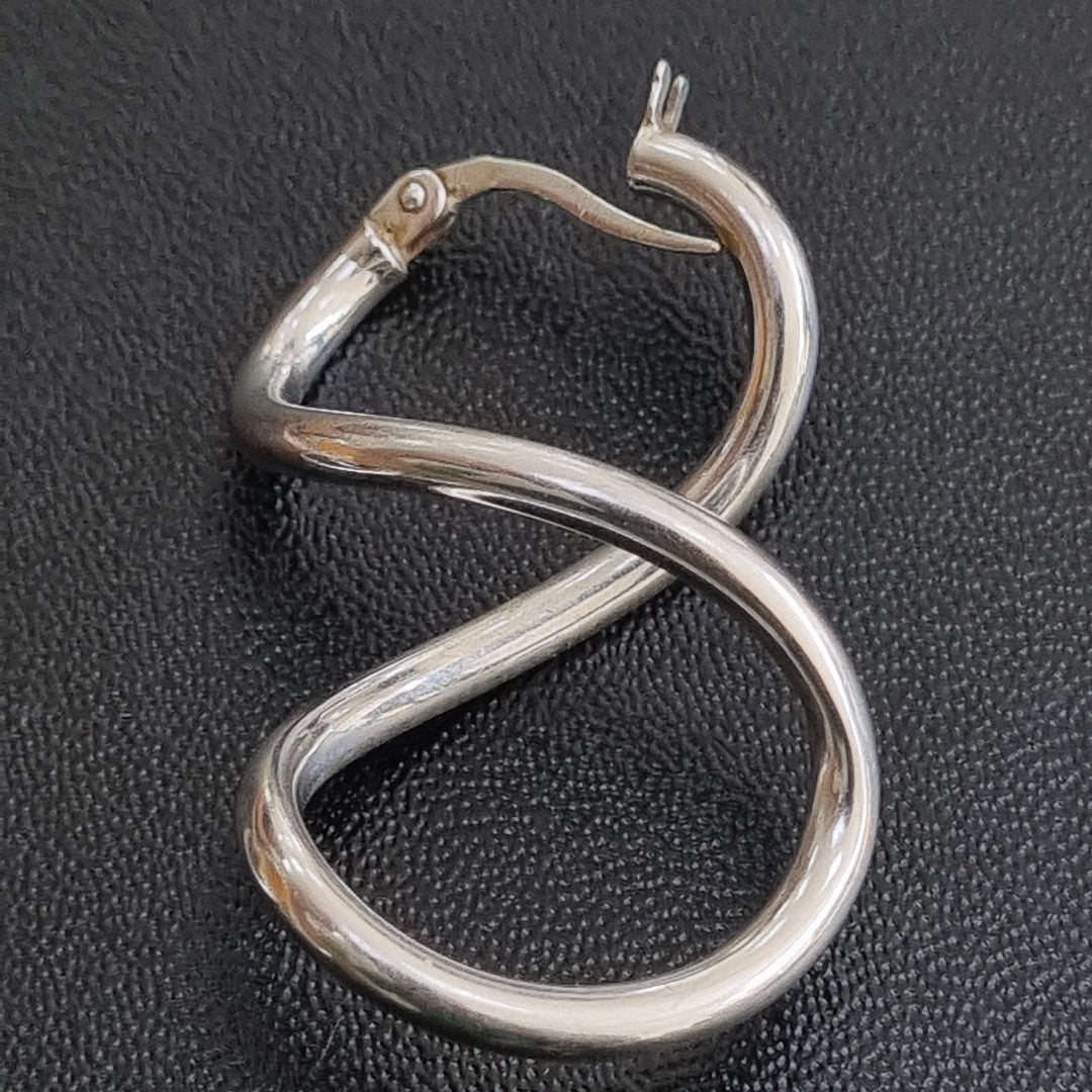 ARRACADAS PAR ORO BLANCO 14 K 2.5 GRMS (SEMINUEVO)