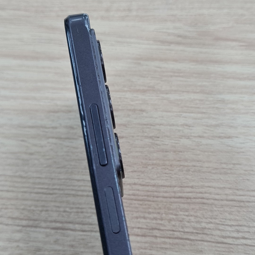 CELULAR REALME C75 RMX3941 (2025) 256 GB 8 GB RAM (SEMINUEVO)