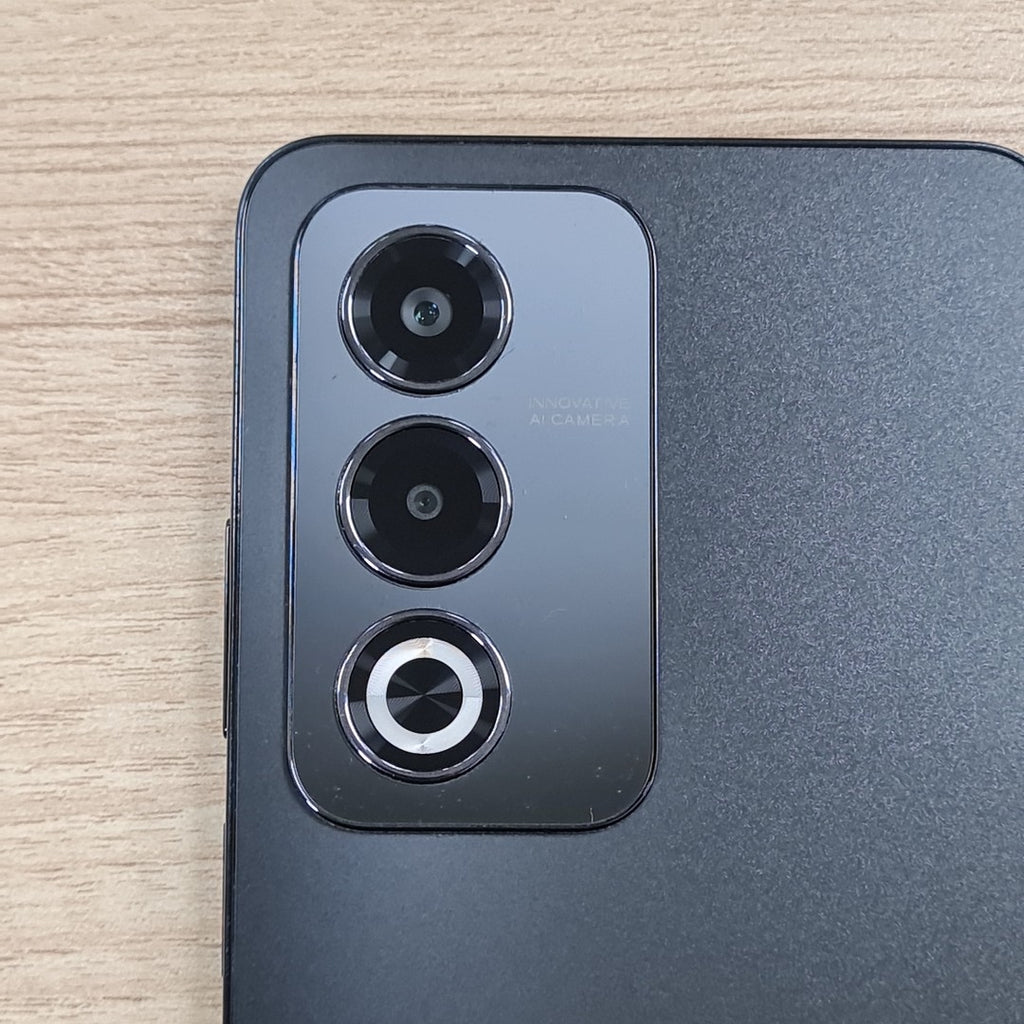CELULAR OPPO A80 5G CPH2639 (2024) 256 GB 8 GB RAM (SEMINUEVO)