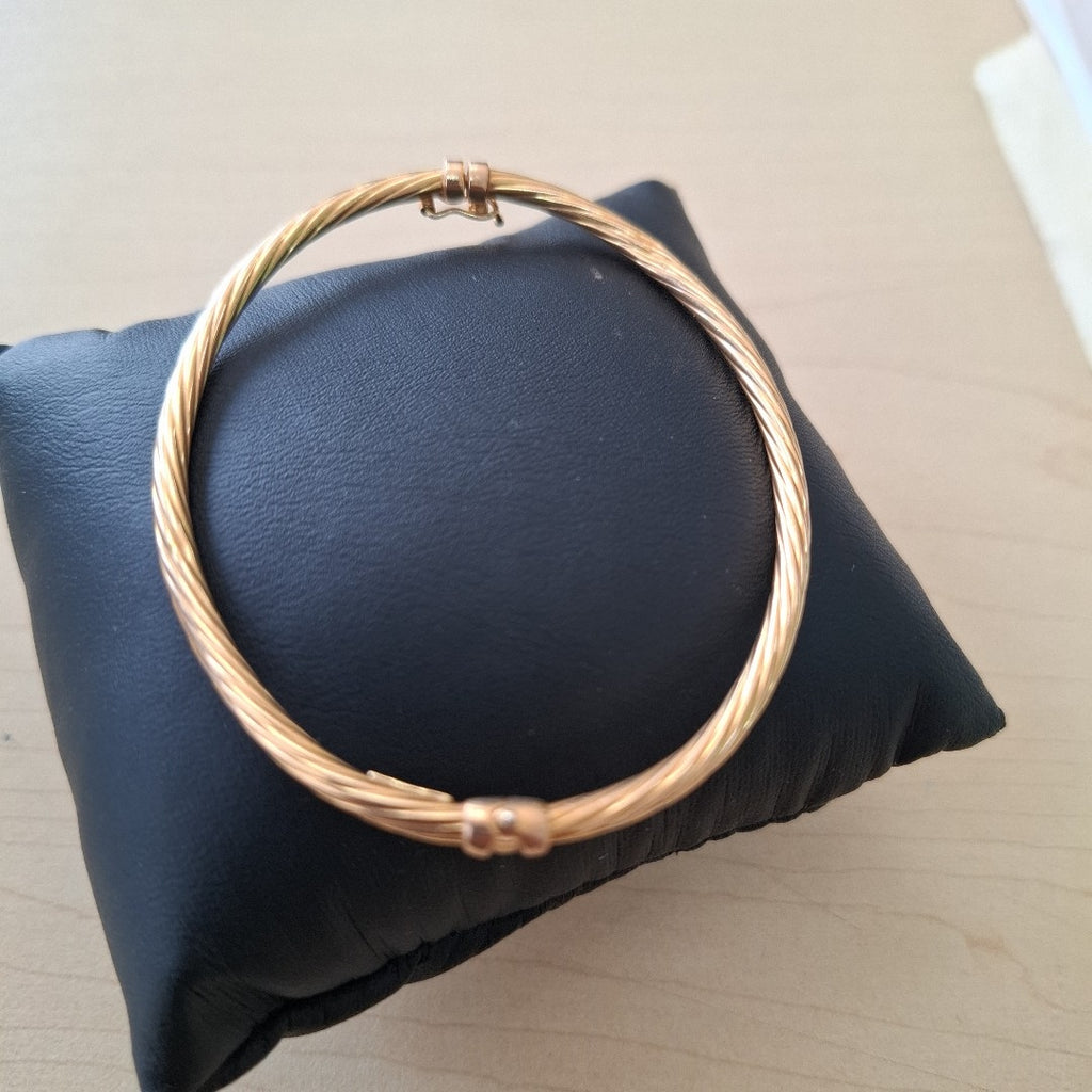 PULSERA RIGIDA ORO 14 K 4.3 GRMS (SEMINUEVO)