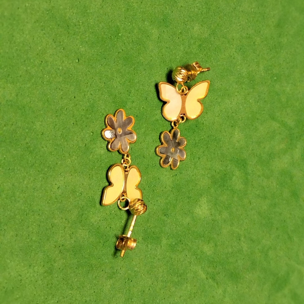 ARETES PAR ORO 14 K 2.5 GRMS (SEMINUEVO)