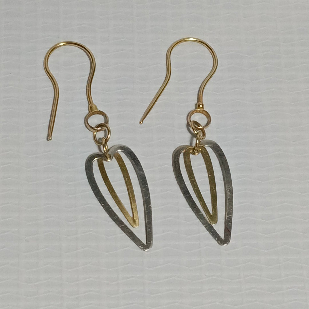 ARETES PAR ORO COMBINADO 14 K 1,00 GRMS (SEMINUEVO)