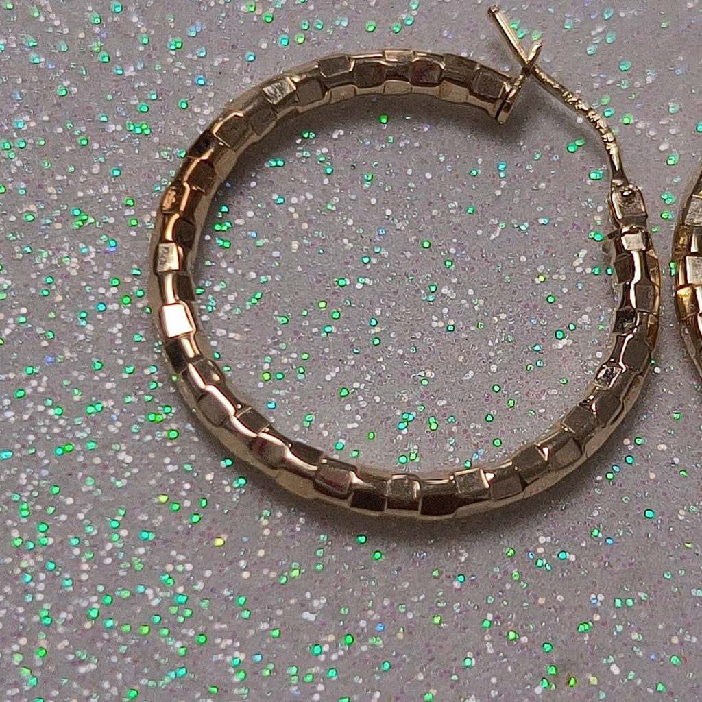 ARRACADAS PAR ORO 14 K 1.6 GRMS (SEMINUEVO)