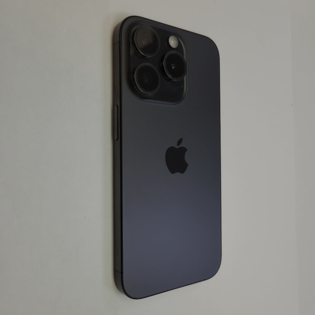 CELULAR APPLE IPHONE 15 PRO A3101 128 GB 8 GB RAM (SEMINUEVO)