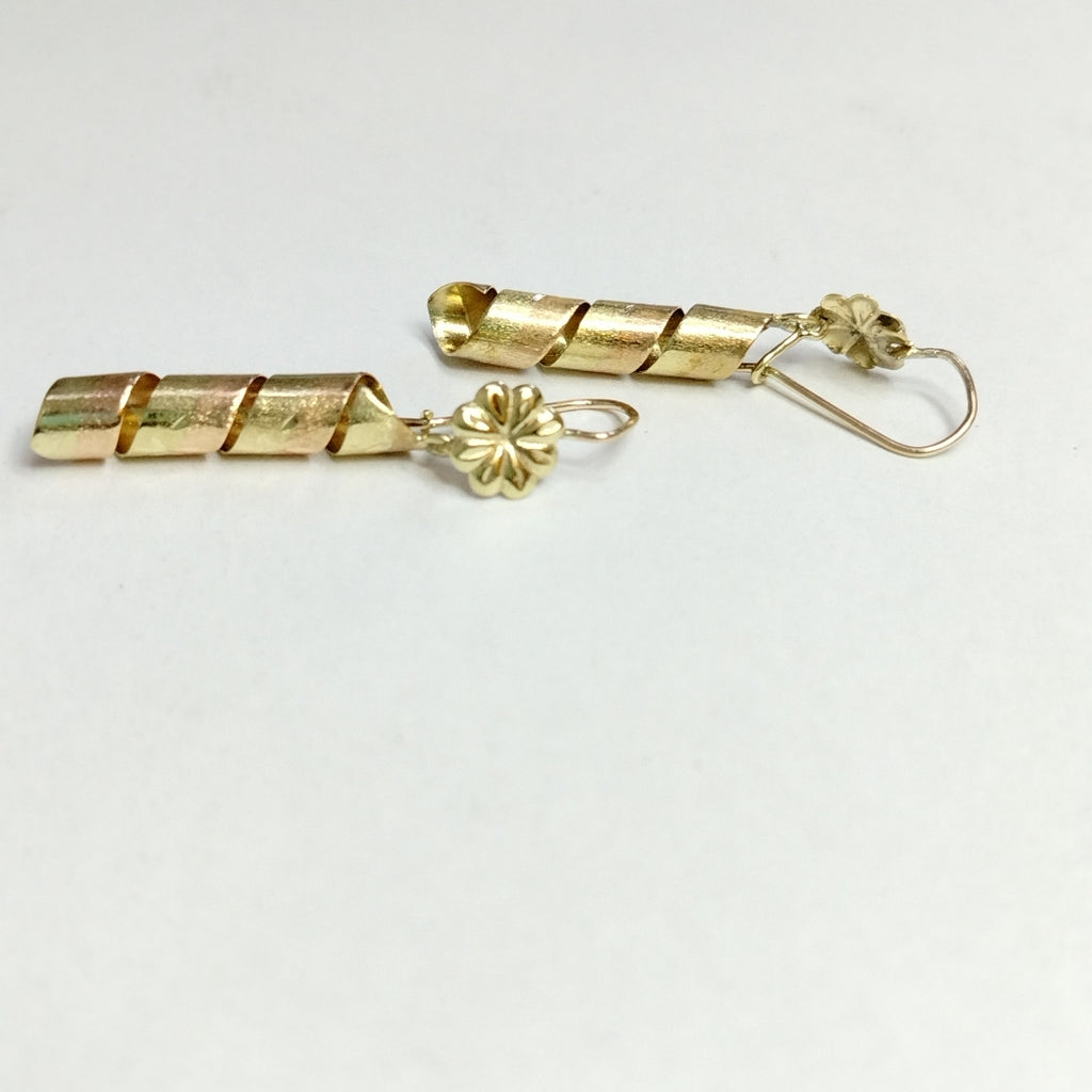 ARETES PAR ORO, ORO COMBINADO 10 K 1.3 GRMS (SEMINUEVO)