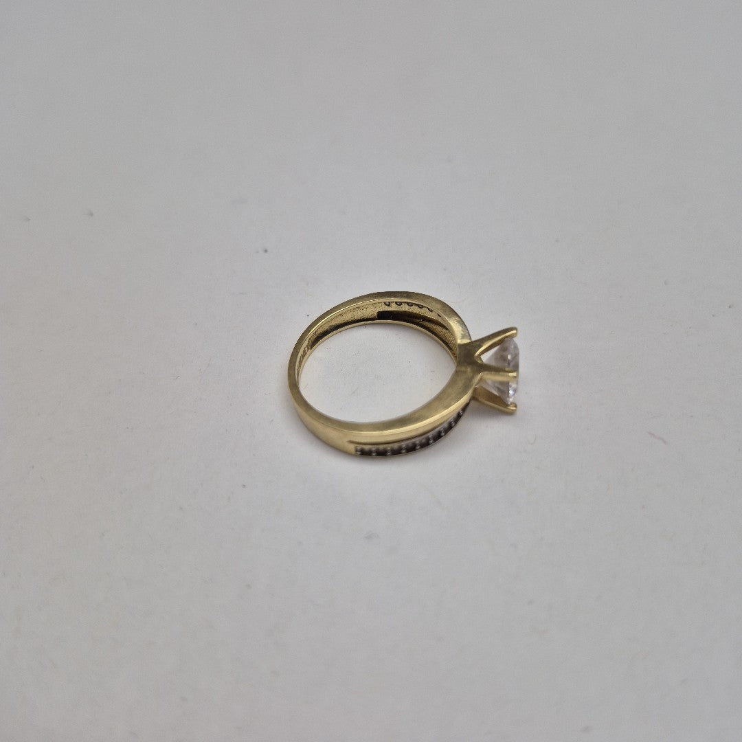 SOLITARIO ORO 10 K 2.5 GRMS (SEMINUEVO)