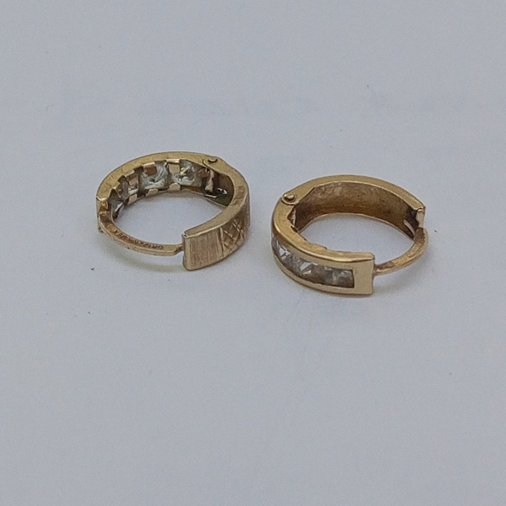ARETES PAR ORO 10 K 1.2 GRMS (SEMINUEVO)