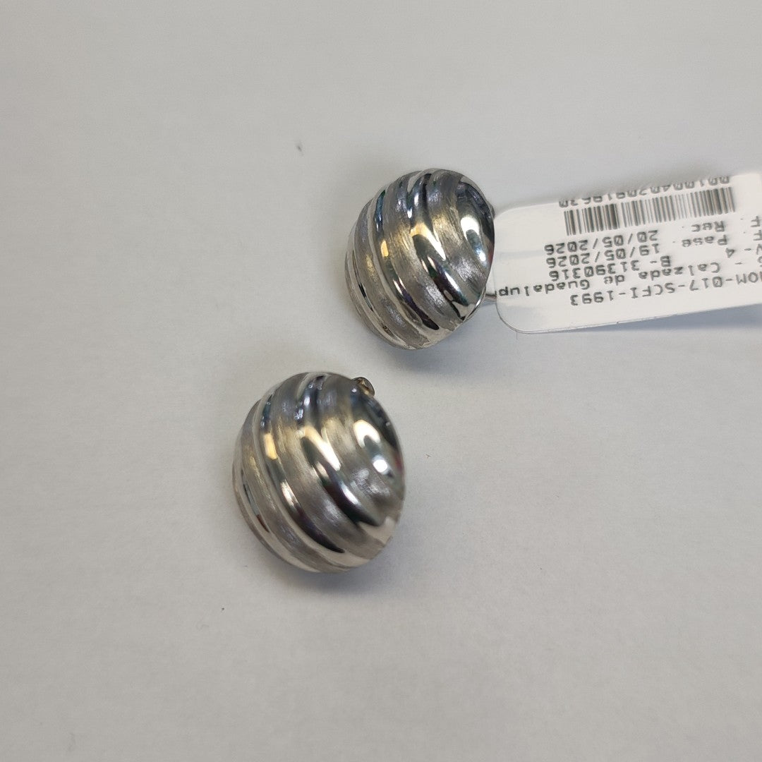 ARETES PAR ORO BLANCO 14 K 6.1 GRMS (SEMINUEVO)
