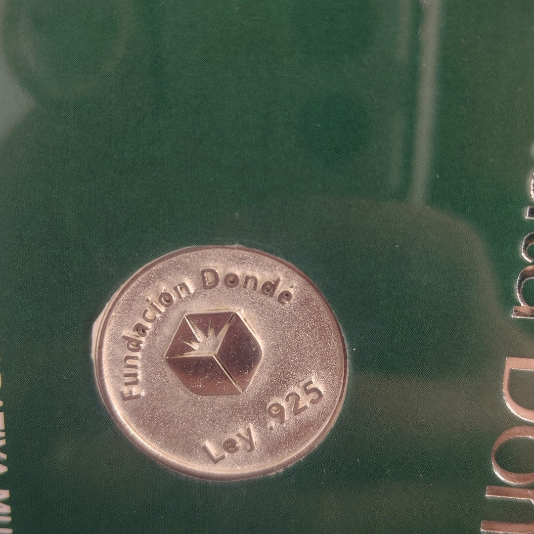 MEDALLA CONMEMORATIVA FRD FÚTBOL MOTIVO COLIBRI PLATA .925 8 GR (NUEVO)