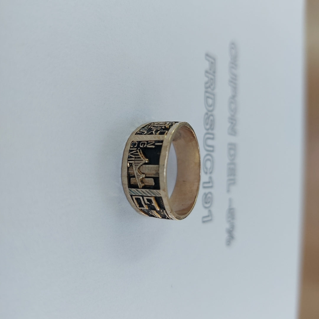 ANILLO DE GRADUACIÓN ORO 8 K 5.8 GRMS (SEMINUEVO)