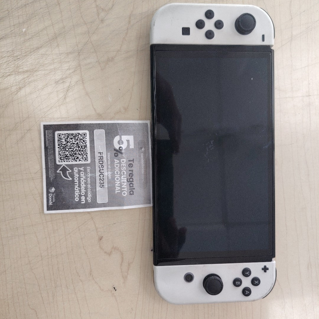 CONSOLA DE VIDEOJUEGO NINTENDO SWITCH OLED 64 GB (SEMINUEVO)