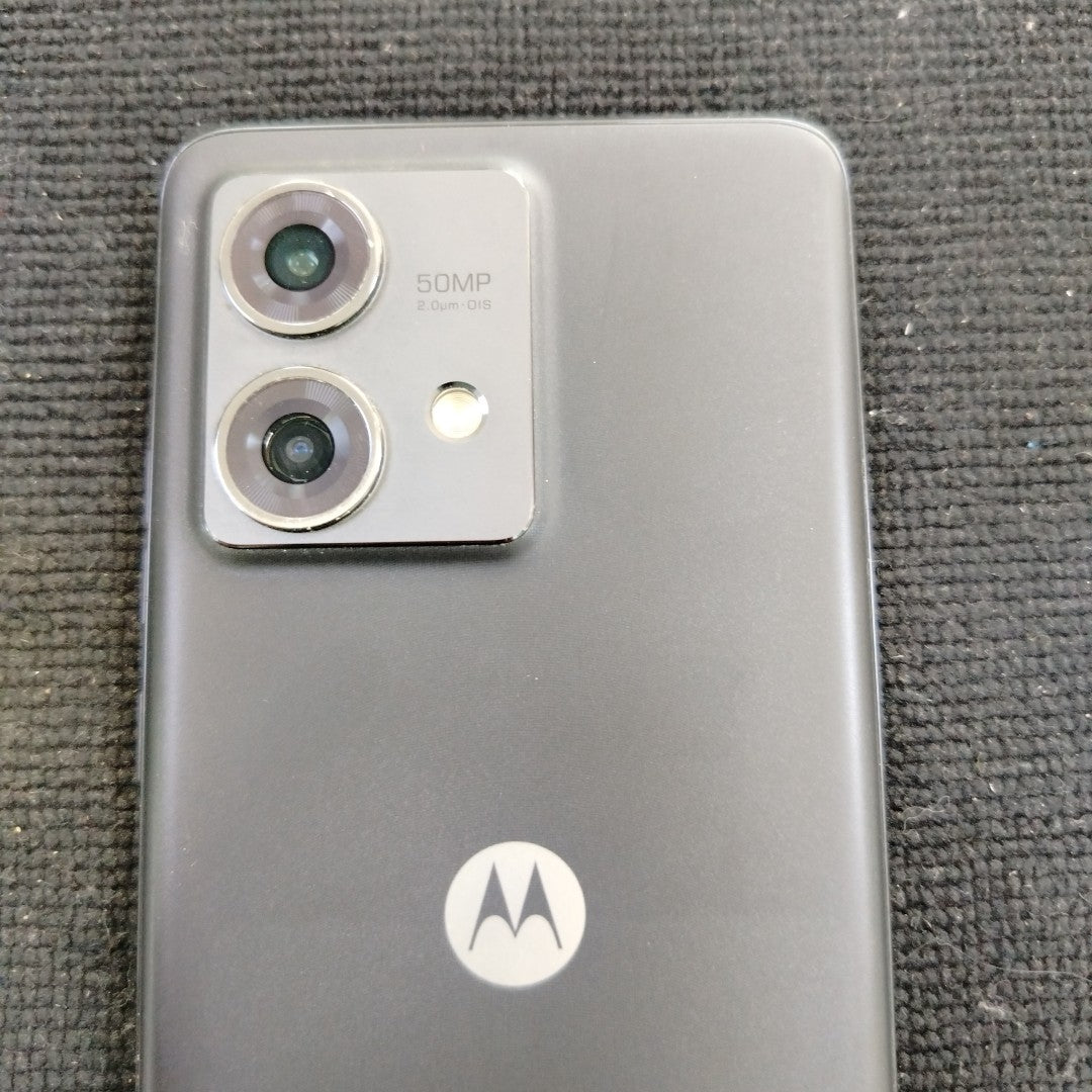 CELULAR MOTOROLA EDGE 40 NEO XT2307-1 (2023) 256 GB 8 GB RAM (SEMINUEVO)