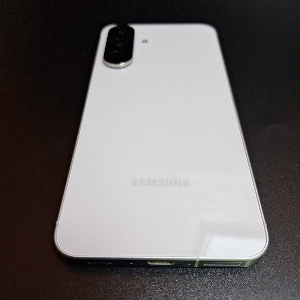 CELULAR SAMSUNG GALAXY A56 SM-A566E (2025) 256 GB 8 GB RAM (SEMINUEVO)