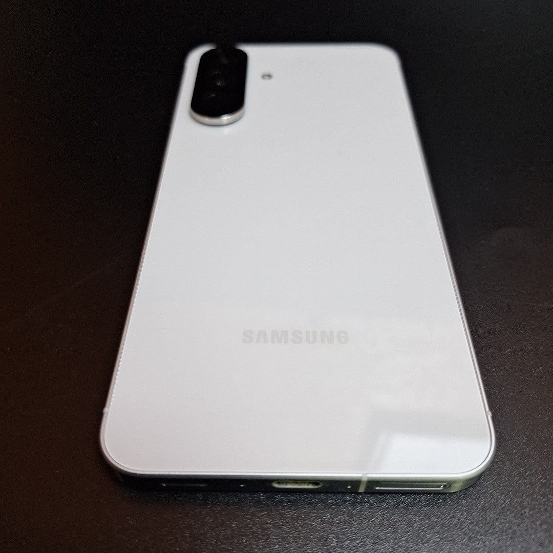 CELULAR SAMSUNG GALAXY A56 SM-A566E (2025) 256 GB 8 GB RAM (SEMINUEVO)