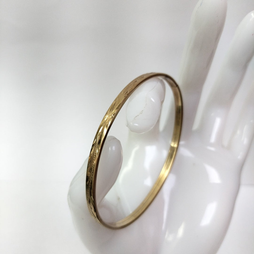 PULSERA RIGIDA ORO 10 K 4.9 GRMS (SEMINUEVO)