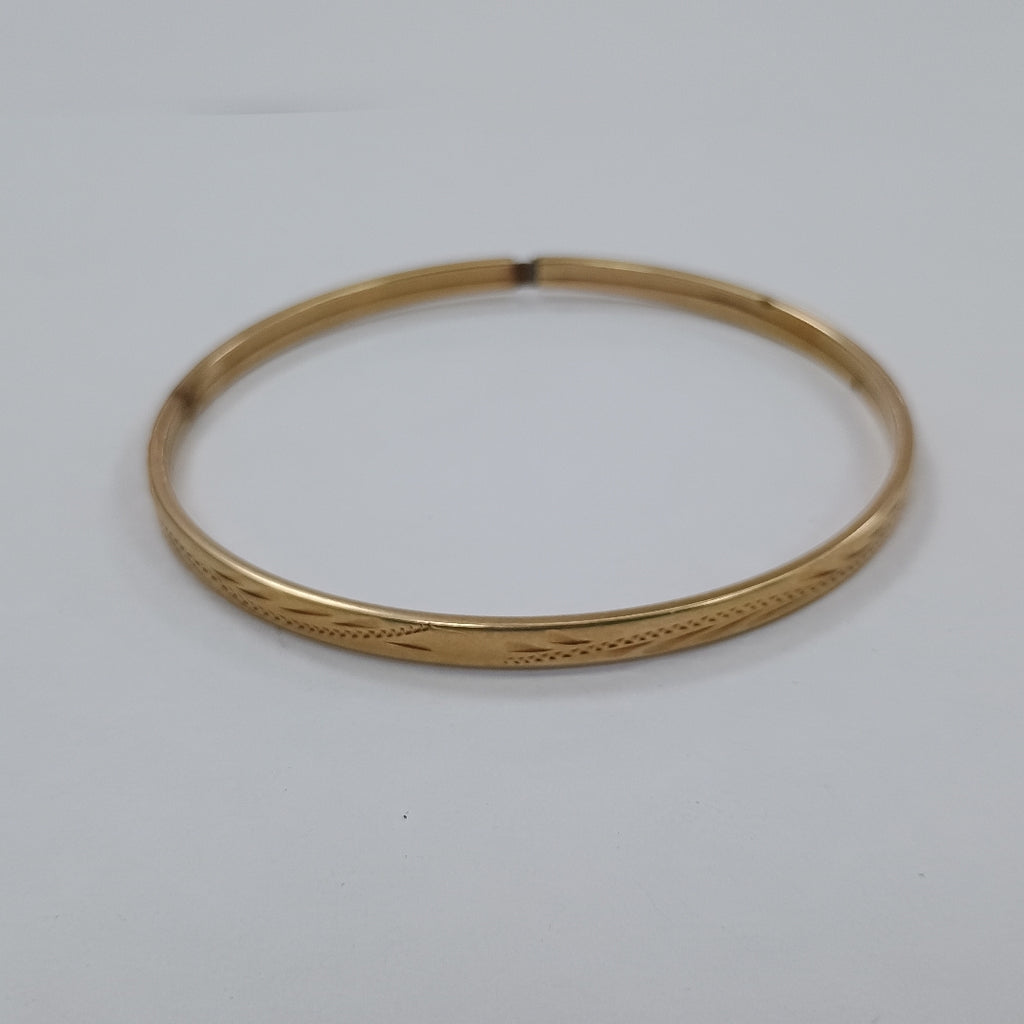 PULSERA RIGIDA ORO 10 K 4.7 GRMS (SEMINUEVO)