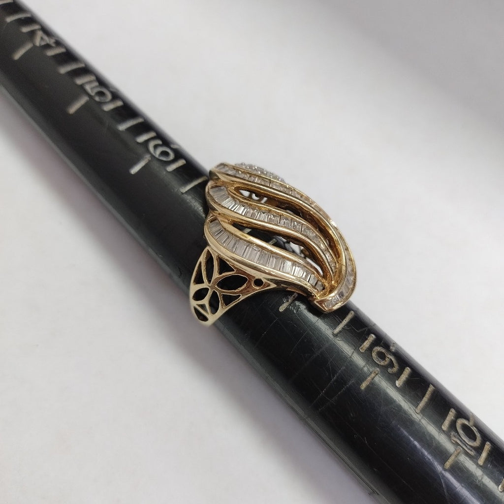 ANILLO ORO 10 K 7.5 GRMS (SEMINUEVO)