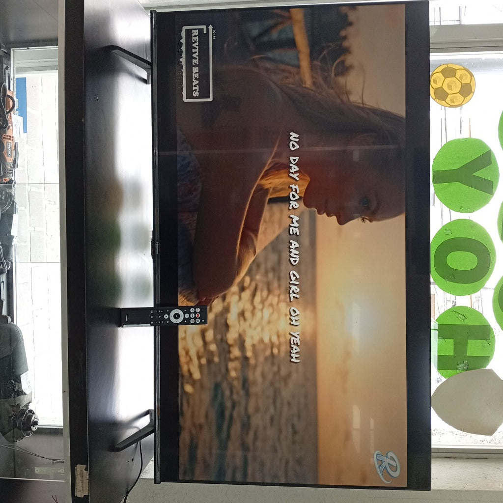PANTALLA HISENSE 50QD6N (2024) 50" QLED 4K (SEMINUEVO)