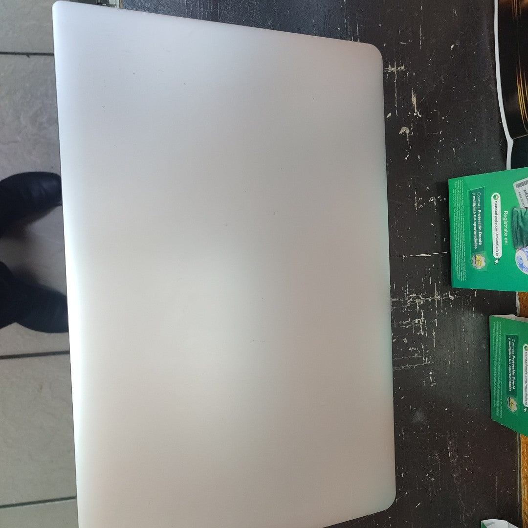 LAPTOP LENOVO IDEAPAD 1 15AMN7 (2023) 256 GB SSD 8 GB RAM (SEMINUEVO)