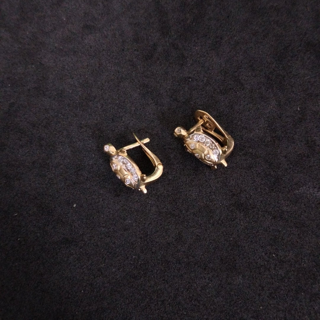 ARETES PAR ORO 10 K 4.2 GRMS (SEMINUEVO)
