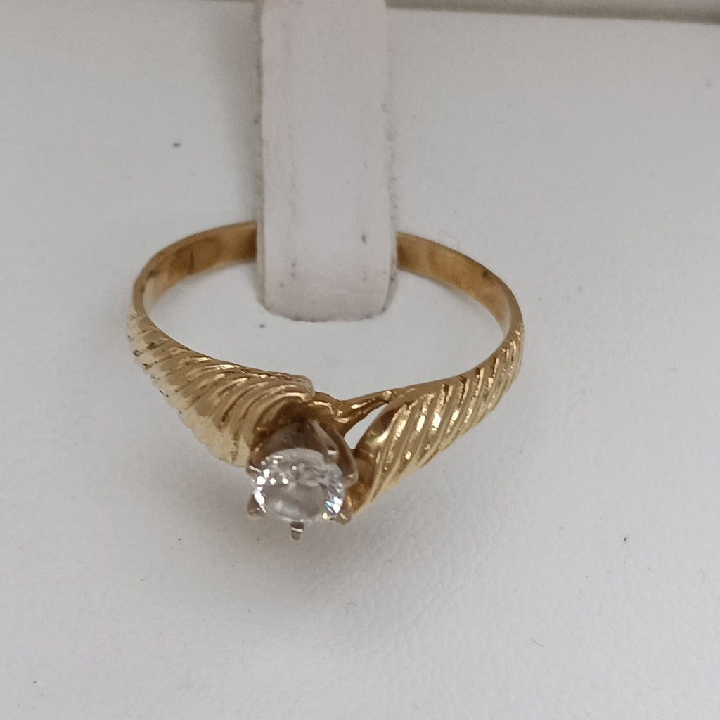 SOLITARIO ORO 14 K 2.3 GRMS (SEMINUEVO)