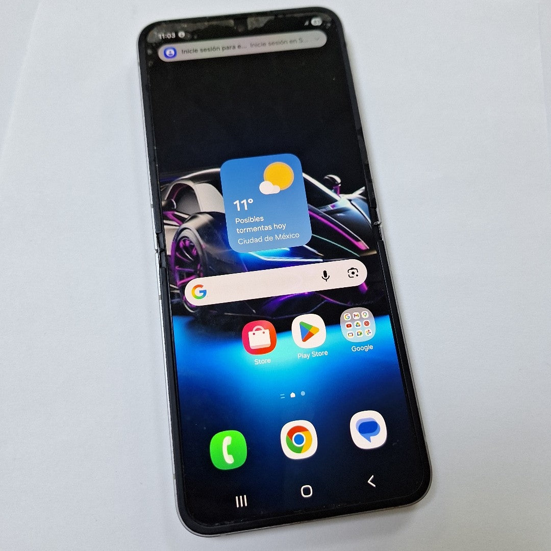 CELULAR SAMSUNG GALAXY Z FLIP6 SM-F741B (2024) 256 GB 12 GB RAM (SEMINUEVO)