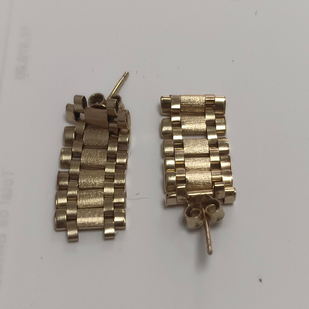 ARETES PAR ORO 14 K 3.7 GRMS (SEMINUEVO)