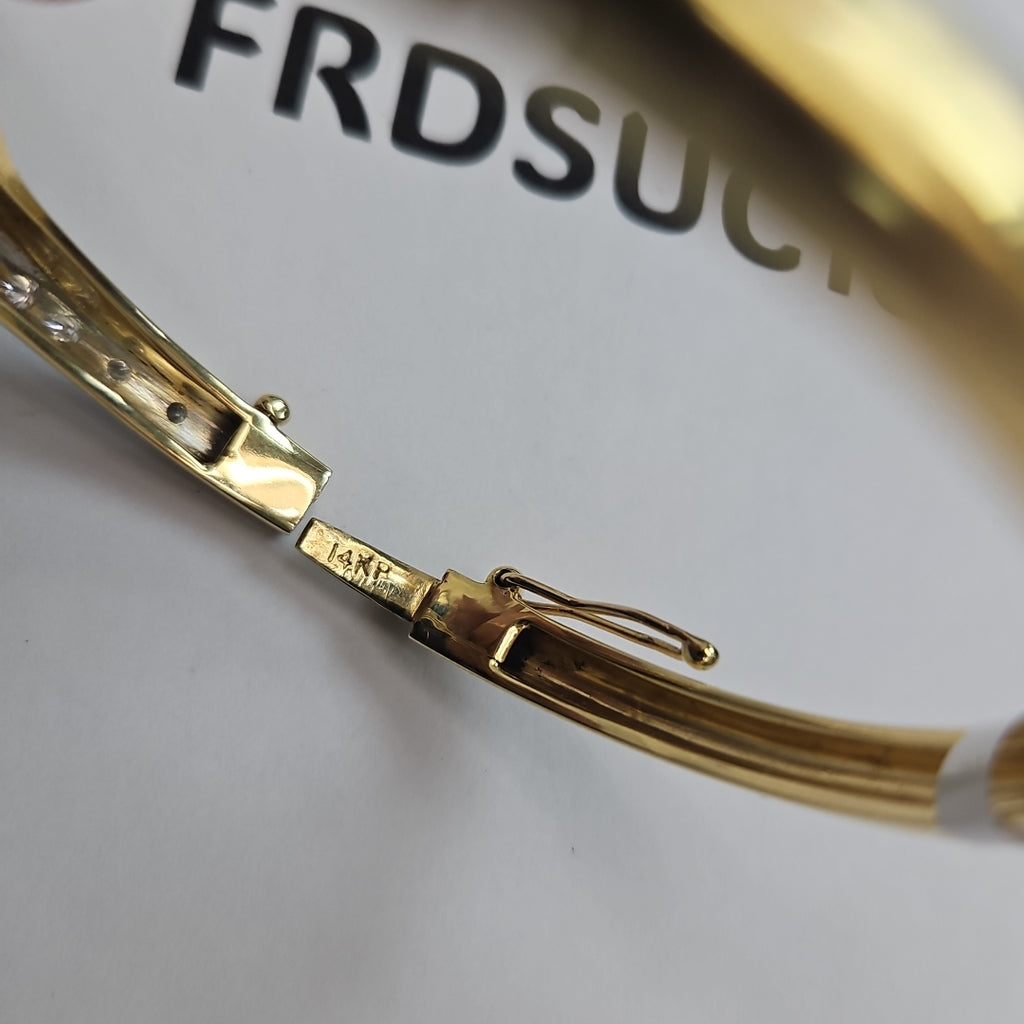 PULSERA RIGIDA ORO 14 K 25.8 GRMS (SEMINUEVO)