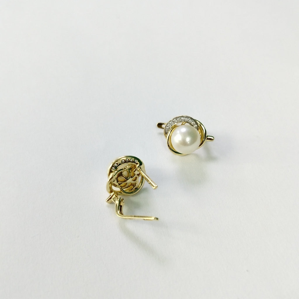 ARETES PAR ORO 14 K 4.7 GRMS (SEMINUEVO)