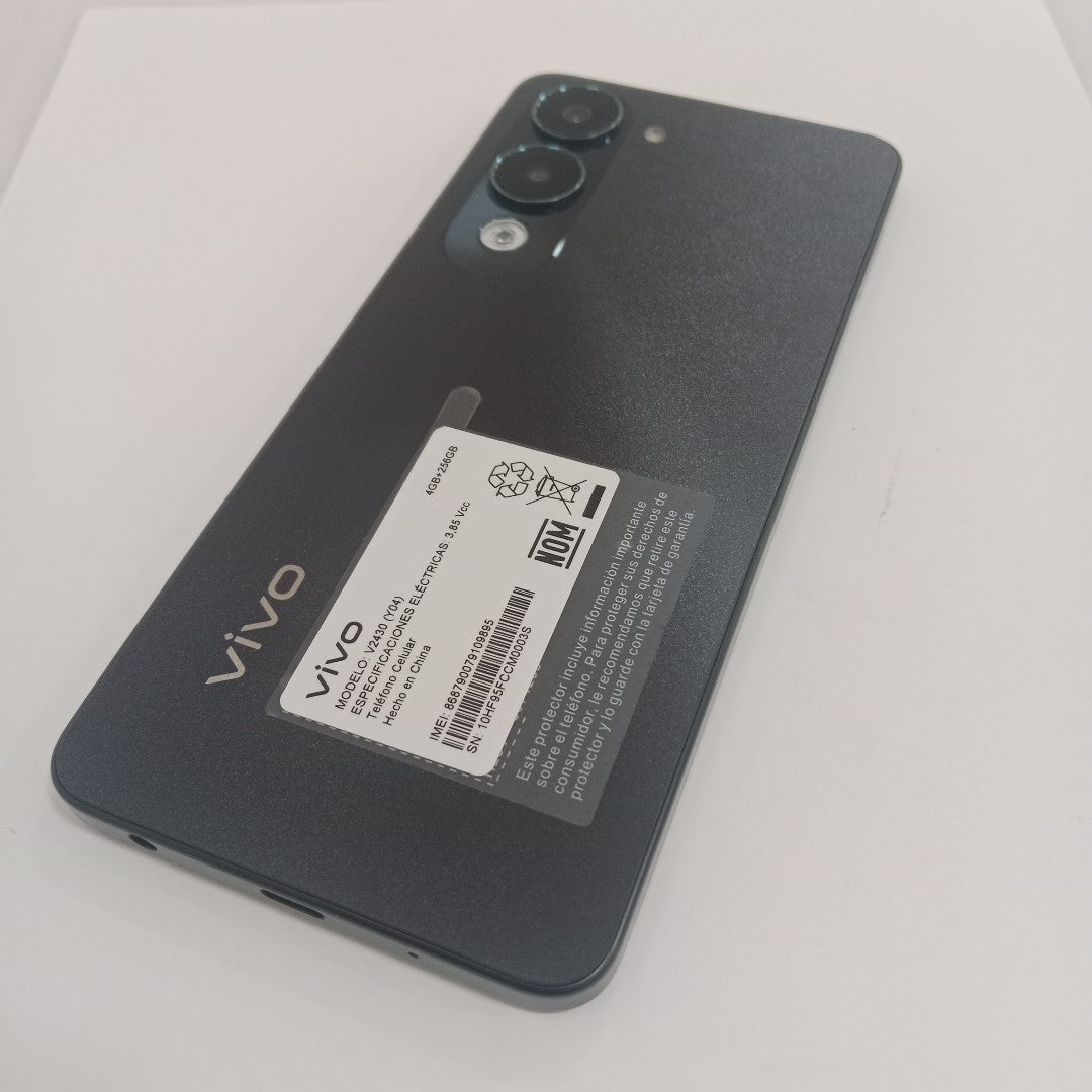 CELULAR VIVO Y04 V2430 (2025) 256 GB 4 GB RAM (SEMINUEVO)